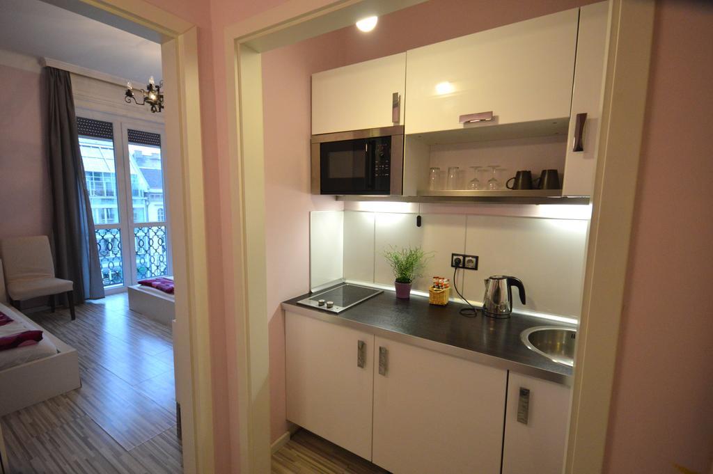 Pulse Jackquaters Appartement Boedapest Kamer foto