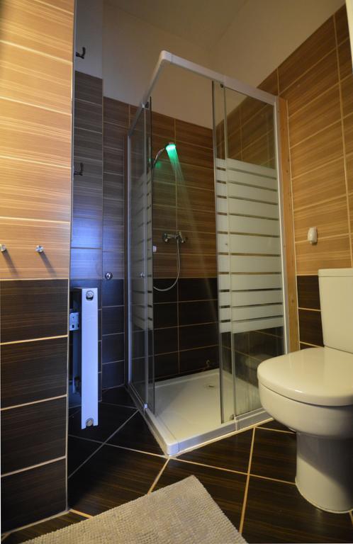 Pulse Jackquaters Appartement Boedapest Kamer foto